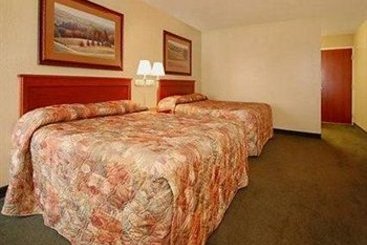 Hotel Rodeway Inn & Suites Kearney  | Kearney | Nebraska | United States 10