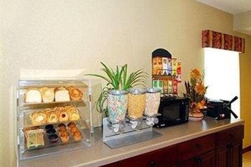 Hotel Rodeway Inn & Suites Kearney  | Kearney | Nebraska | United States 2