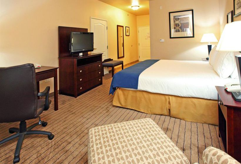 Holiday Inn Express Hotel & Suites Marshall  | Marshall | Texas | United States 17