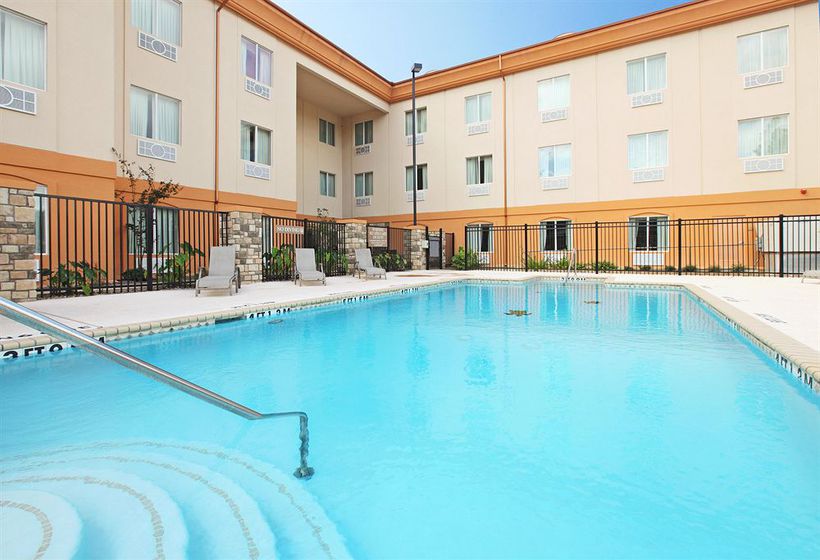 Holiday Inn Express Hotel & Suites Marshall  | Marshall | Texas | United States 18