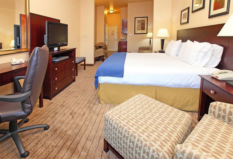 Holiday Inn Express Hotel & Suites Marshall  | Marshall | Texas | United States 3