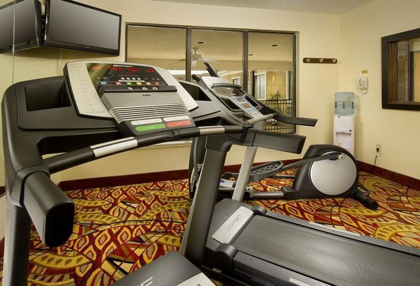 Hotel Holiday Inn Express Suites Mount Pleasant 