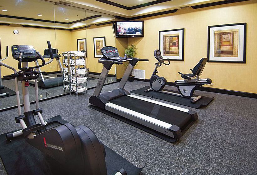 Holiday Inn Express Hotel & Suites Paris