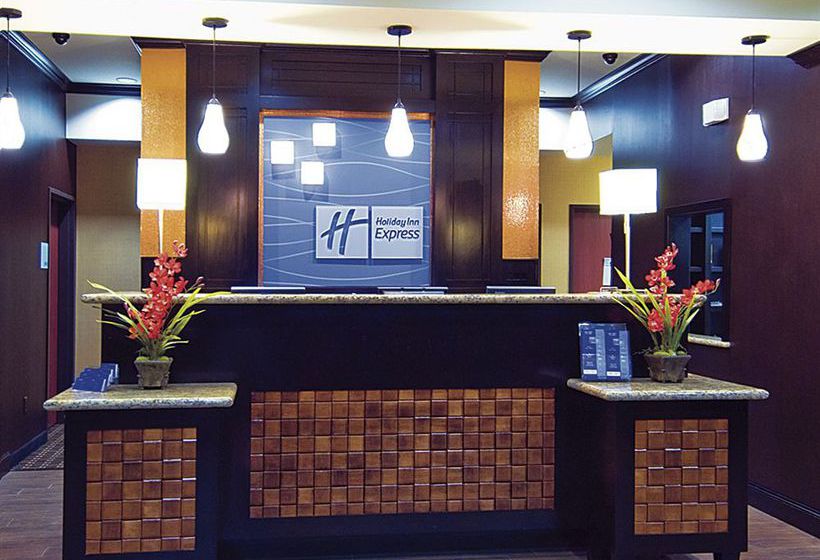 Holiday Inn Express Hotel & Suites Paris  | Paris | Texas | United States 11