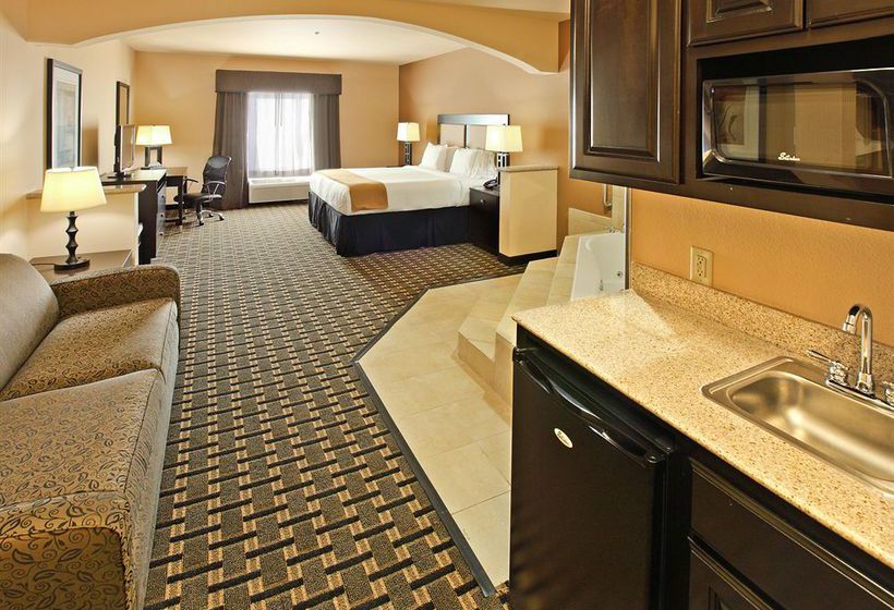 Holiday Inn Express Hotel & Suites Paris  | Paris | Texas | United States 18