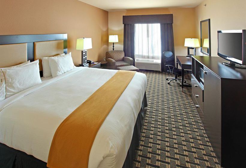 Holiday Inn Express Hotel & Suites Paris  | Paris | Texas | United States 3
