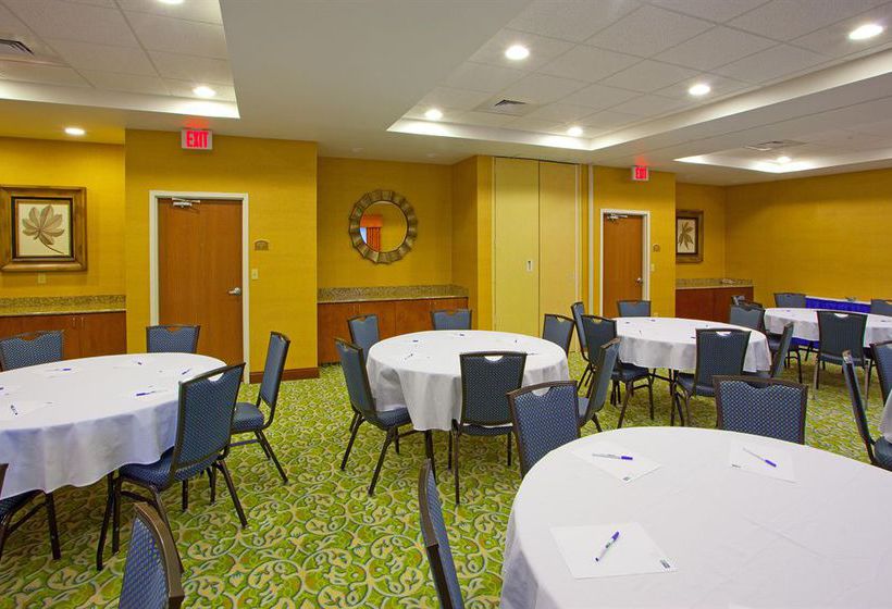 Hotel Holiday Inn Express & Suites Culpeper  | Culpeper | Virginia | United States 8