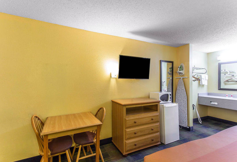 Hotel Econo Lodge Nashville  | Nashville | Tennessee | United States 17