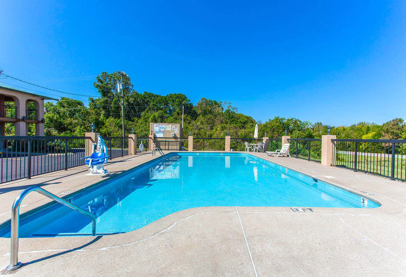 Hotel Econo Lodge Nashville  | Nashville | Tennessee | United States 19