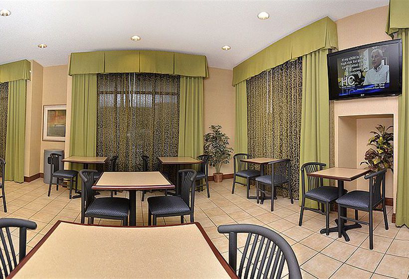 Hotel Comfort Suites Nacogdoches 