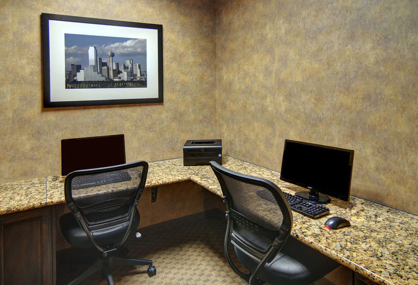 Hotel Comfort Suites At Frisco Square pizza Hut Park 