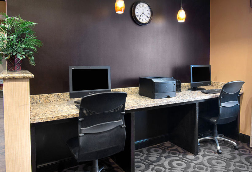 Hotel Comfort Inn & Suites Paris  | Paris | Texas | United States 4