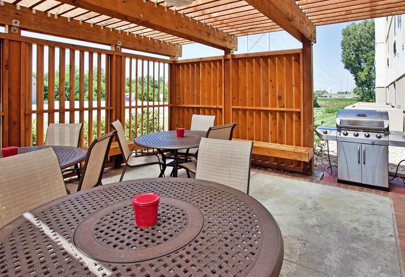 Hotel Candlewood Suites Junction City Ft Riley Kansas