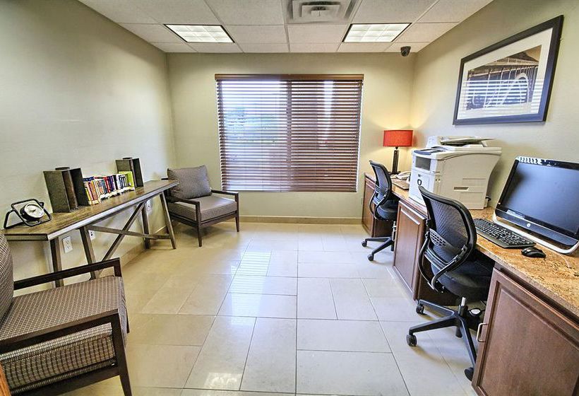 Hotel Country Inn & Suites by Carlson Dearborn  | Dearborn | Michigan | United States 10