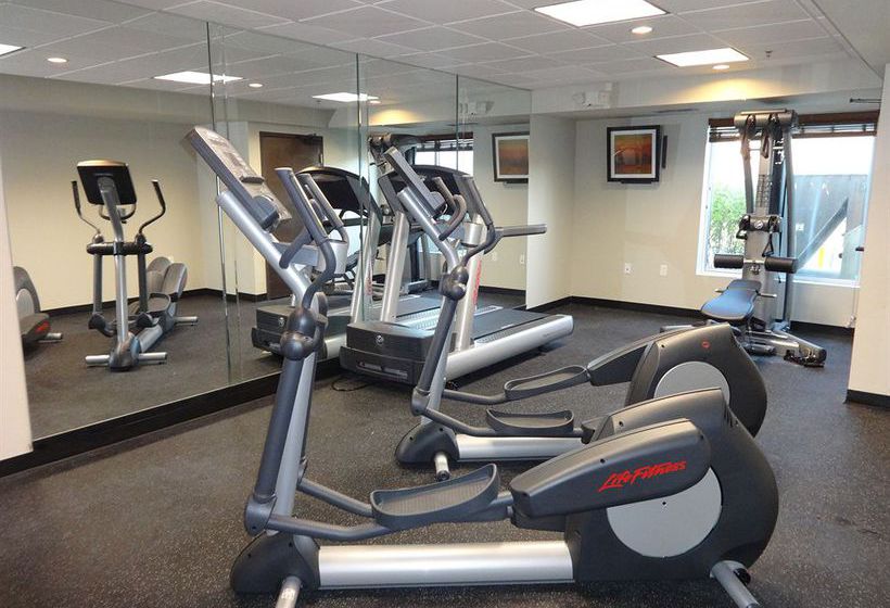 Hotel Country Inn & Suites by Carlson Dearborn  | Dearborn | Michigan | United States 2