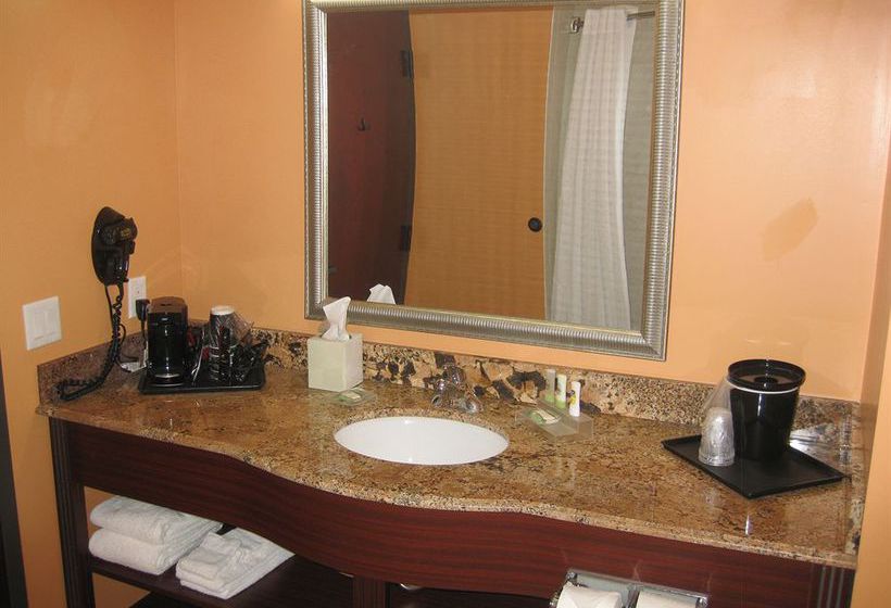 Hotel Country Inn & Suites by Carlson Dearborn  | Dearborn | Michigan | United States 5
