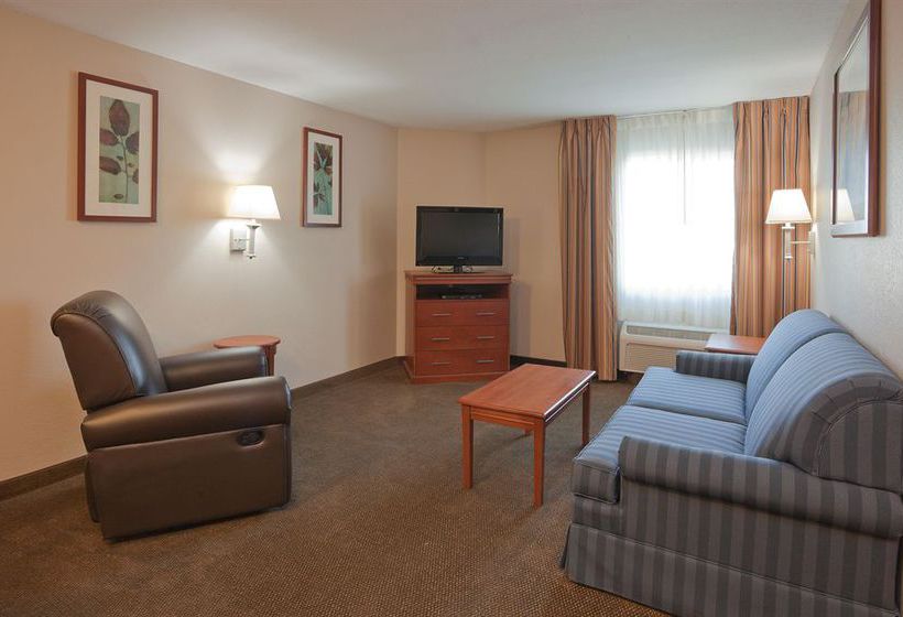 Hotel Candlewood Suites Perrysburg  | Perrysburg | Ohio | United States 9