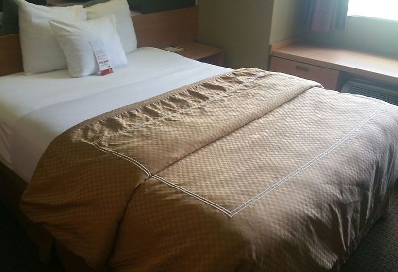 Hotel Super 8 Blue Springs  | Blue Springs | Missouri | United States 12