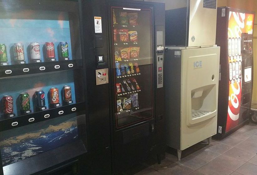 Hotel Super 8 Blue Springs  | Blue Springs | Missouri | United States 17