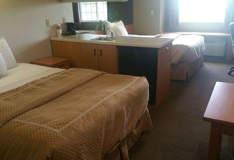 Hotel Super 8 Blue Springs  | Blue Springs | Missouri | United States 3