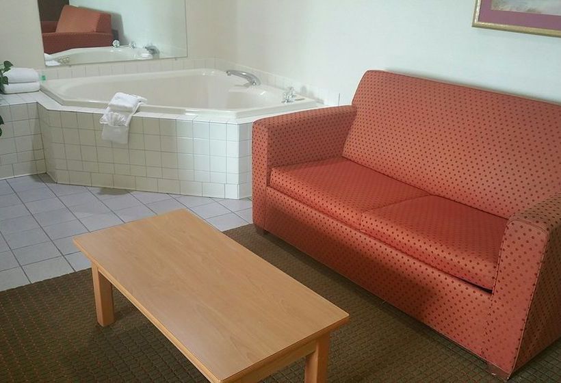 Hotel Super 8 Blue Springs  | Blue Springs | Missouri | United States 4