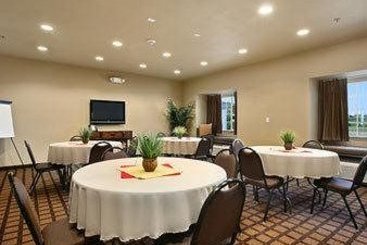 Microtel Inn & Suites by Wyndham Conway  | Conway | Arkansas | United States 7