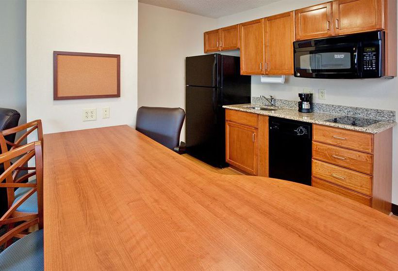 Hotel Candlewood Suite Colonial Heights Ft Lee 