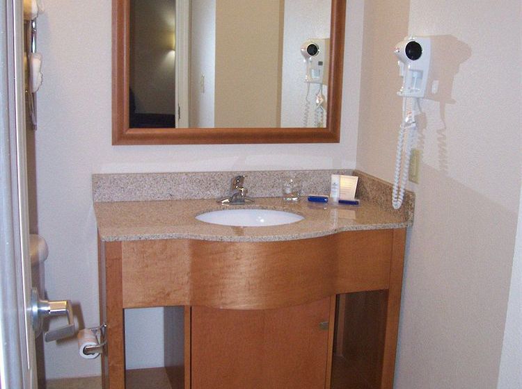 Hotel Candlewood Suites Winchester  | Winchester | Virginia | United States 16