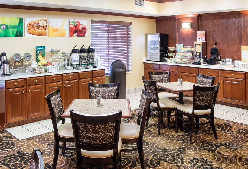 Hotel Comfort Inn & Suites  | Niles | Michigan | United States 16