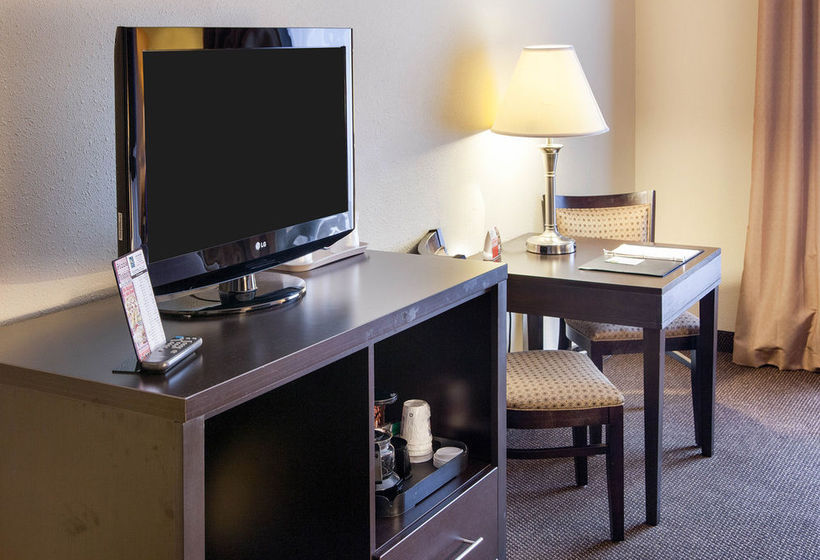 Hotel Comfort Inn & Suites  | Niles | Michigan | United States 5