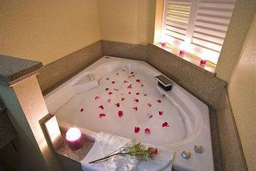 Hotel Fairfield Inn & Suites Marshall  | Marshall | Texas | United States 13