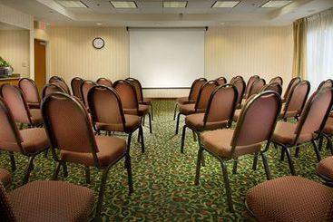 Hotel Fairfield Inn & Suites Marshall  | Marshall | Texas | United States 18