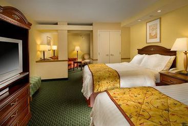 Hotel Fairfield Inn & Suites Marshall  | Marshall | Texas | United States 4