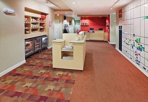 TownePlace Suites Tulsa Broken Arrow  | Broken Arrow | Oklahoma | United States 10