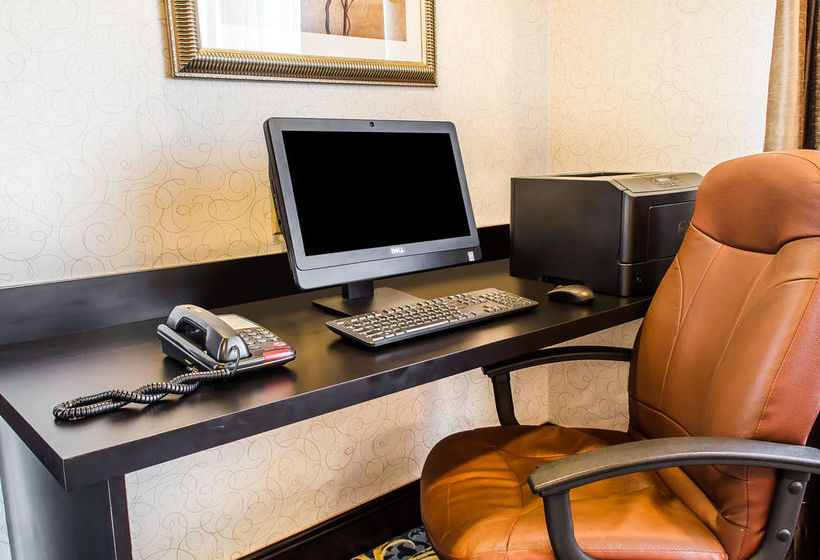 Hotel Comfort Suites Bloomsburg  | Bloomsburg | Pennsylvania | United States 2