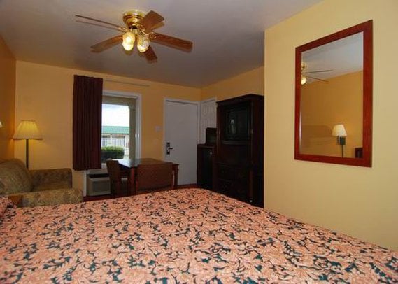 Hotel Econo Lodge Bartlesville  | Bartlesville | Oklahoma | United States 13