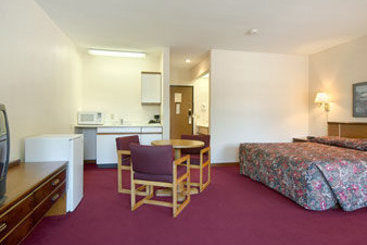 Hotel Days Inn Cadillac  | Cadillac | Michigan | Estados Unidos 3