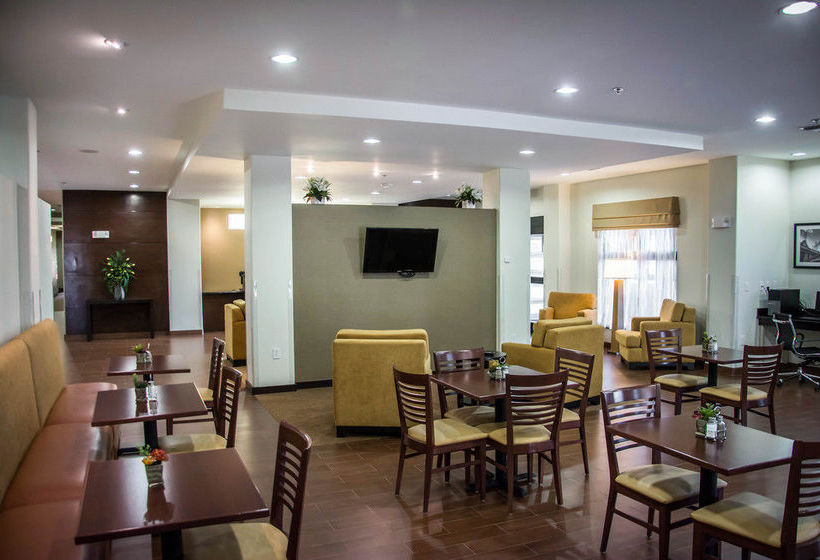 Hotel Sleep Inn & Suites Center 