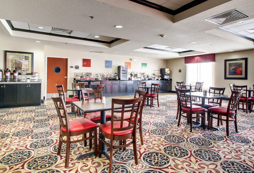 Hotel Comfort Inn & Suites  | Clinton | Mississippi | United States 11