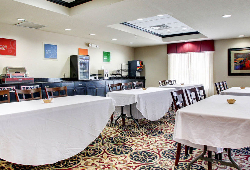 Hotel Comfort Inn & Suites  | Clinton | Mississippi | United States 18