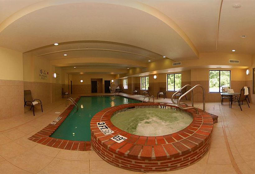 Hotel Comfort Inn & Suites  | Clinton | Mississippi | United States 4