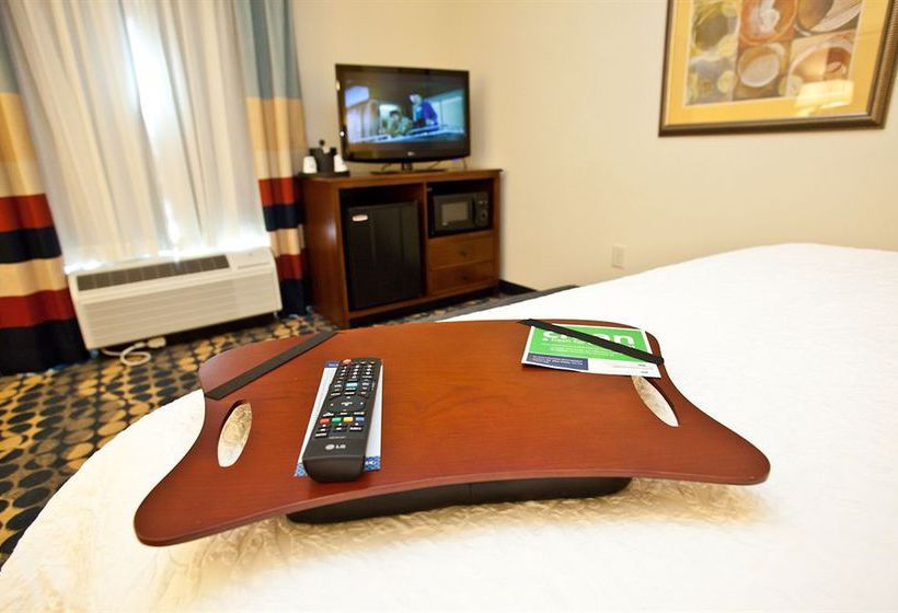 Hotel Hampton Inn & Suites Durham North I85  | Durham | North Carolina | United States 18
