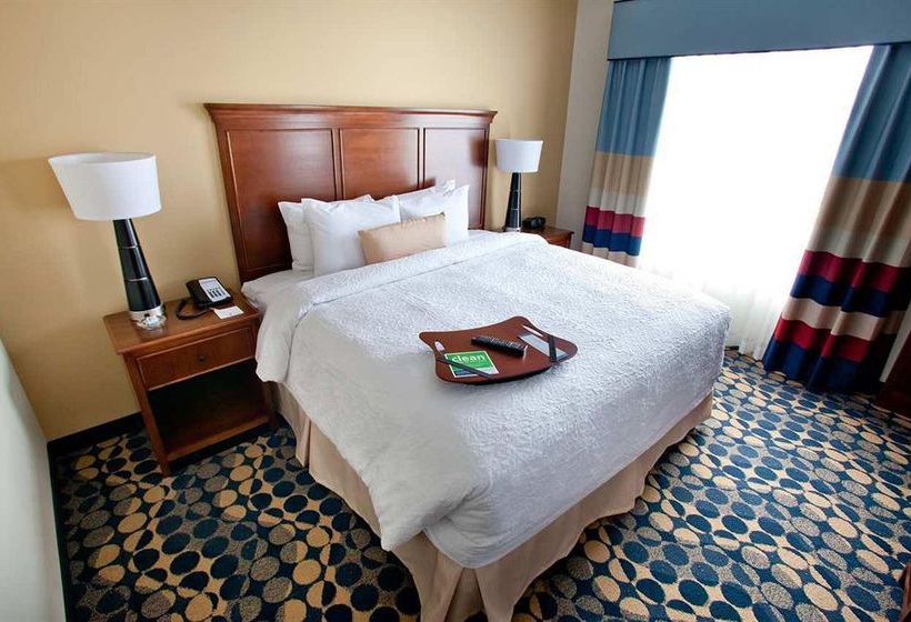 Hotel Hampton Inn & Suites Durham North I85  | Durham | North Carolina | United States 4