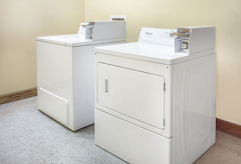 Hotel Rodeway Inn & Suites Baytown  | Baytown | Texas | United States 17