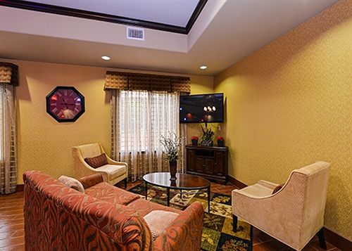 Hotel Comfort Suites At Lake Worth  | Fort Worth | Texas | United States 3