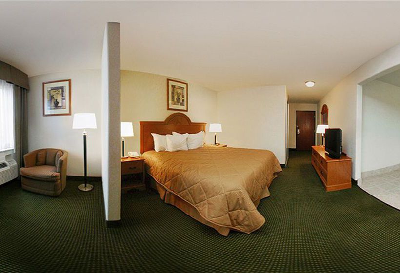 Hotel Comfort Inn & Suites 