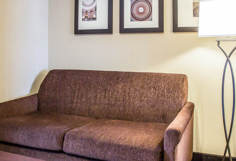 Hotel Comfort Suites Perrysburg  | Perrysburg | Ohio | United States 10