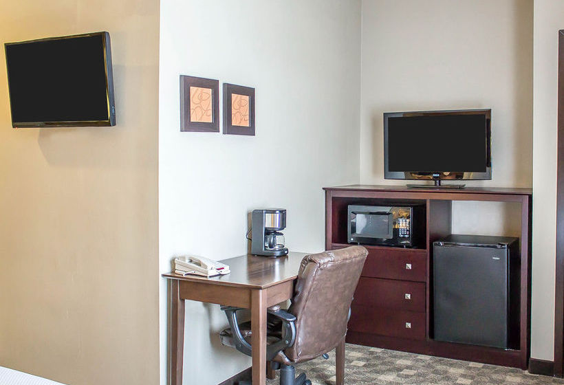 Hotel Comfort Suites Perrysburg  | Perrysburg | Ohio | United States 11