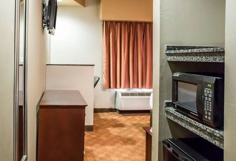 Hotel Comfort Suites Perrysburg  | Perrysburg | Ohio | United States 16