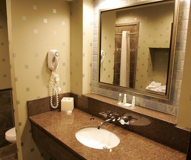 Hotel Comfort Suites Perrysburg  | Perrysburg | Ohio | United States 7